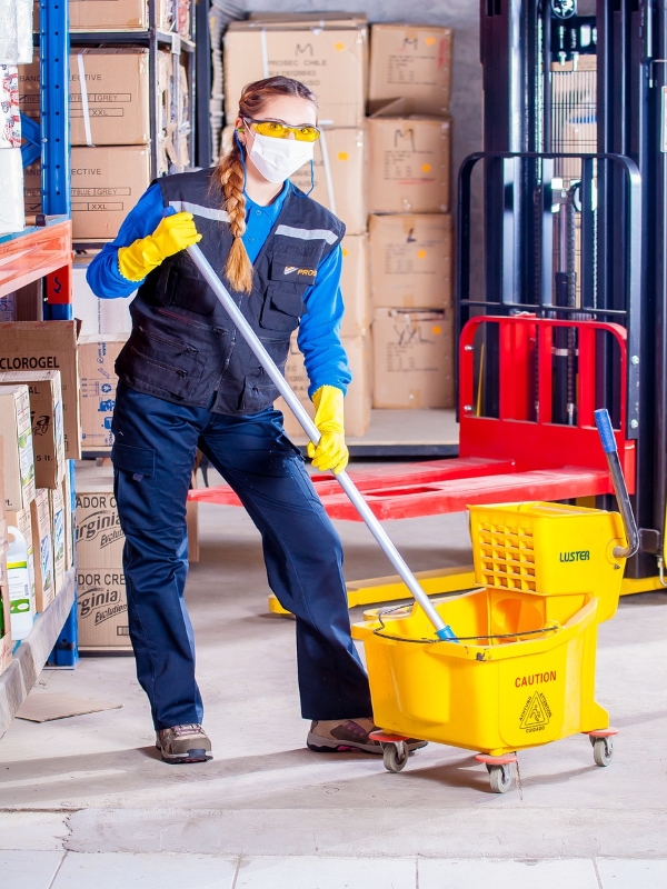 Commercial Cleaner in Birmingham